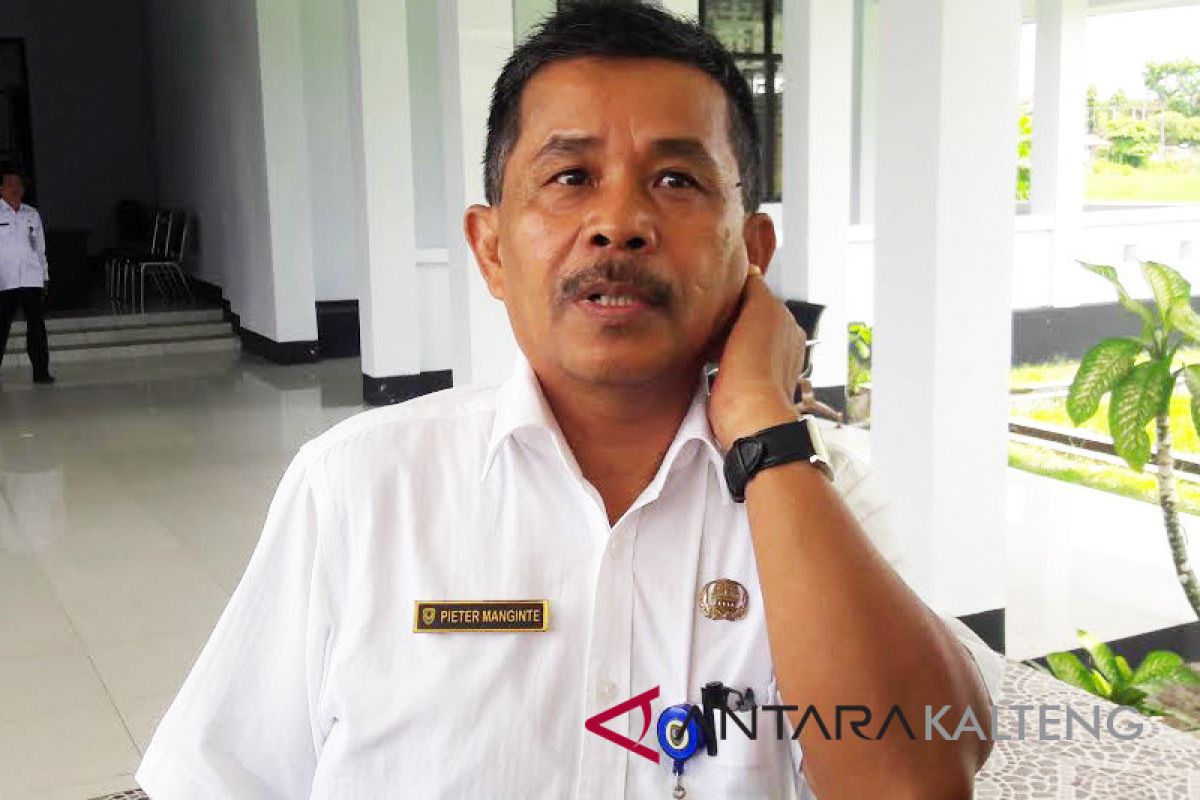 Membangun jalan poros antar kecamatan jadi prioritas PUPR Seruyan