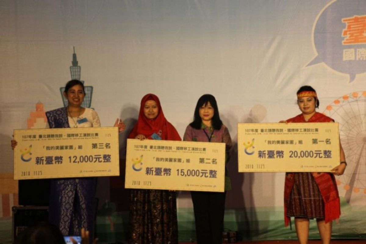 Tiga TKI Taiwan menjuarai lomba pidato berbahasa Mandarin