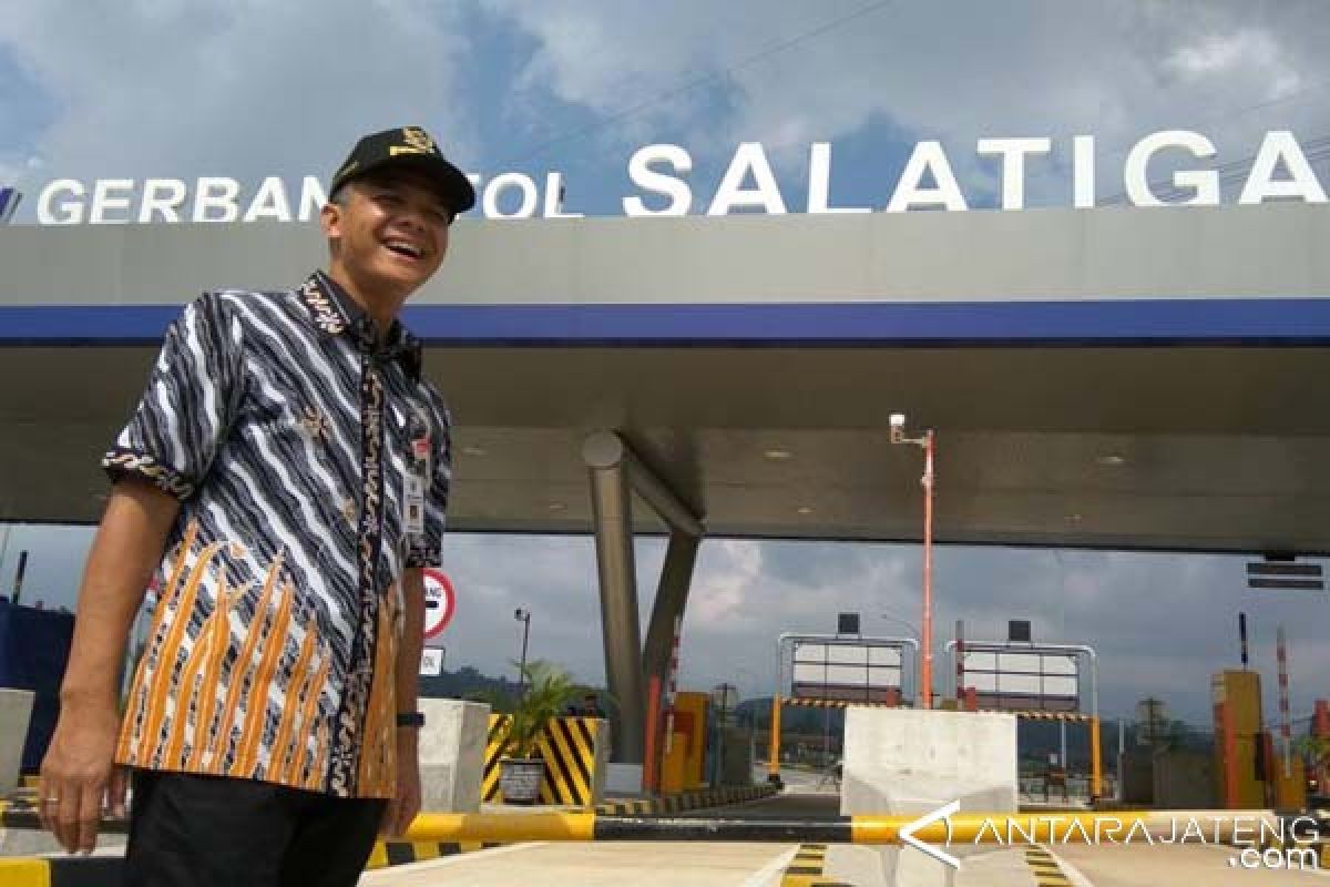 Ganjar dorong lahirnya kewirausahaan sosial di "rest area" tol