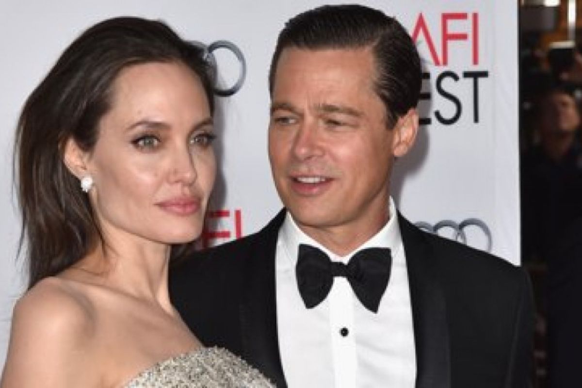 Ini penyebab pertengkaran Angelina Jolie bertengkar dengan Brad Pitt