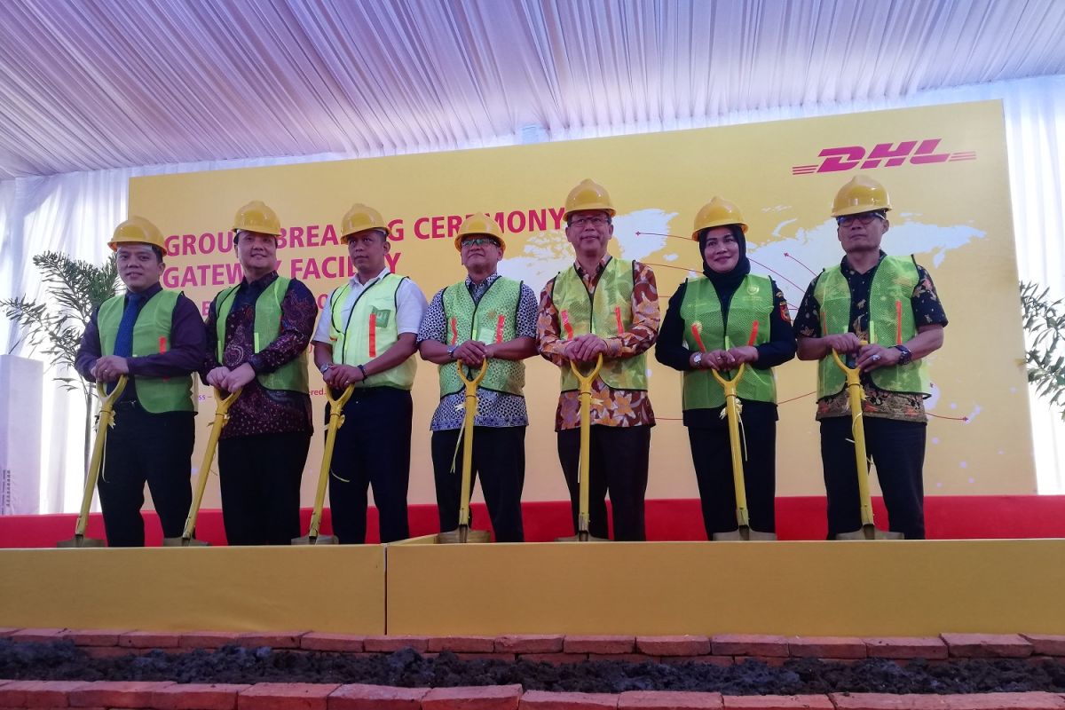 DHL investasikan Rp49 miliar bangun "gateway" baru