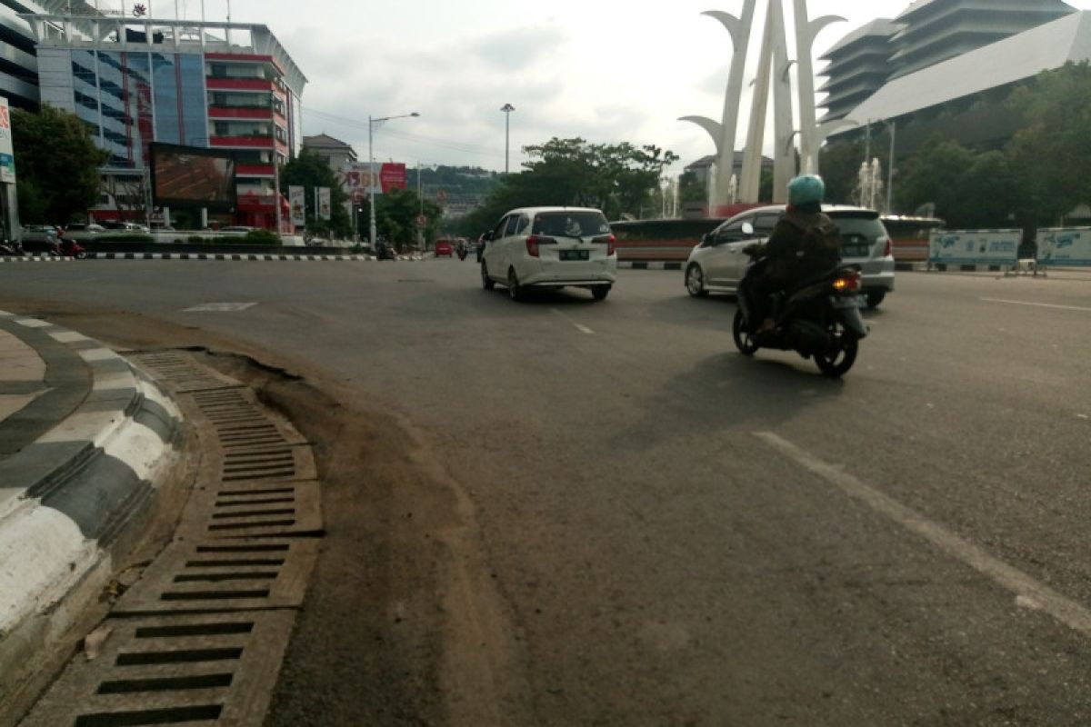 Pemkot atasi banjir dengan perbanyak bangun saluran "gendong"