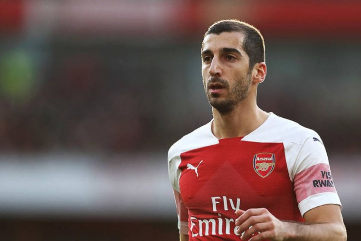 Mkhitaryan menepi enam pekan karena cedera kaki