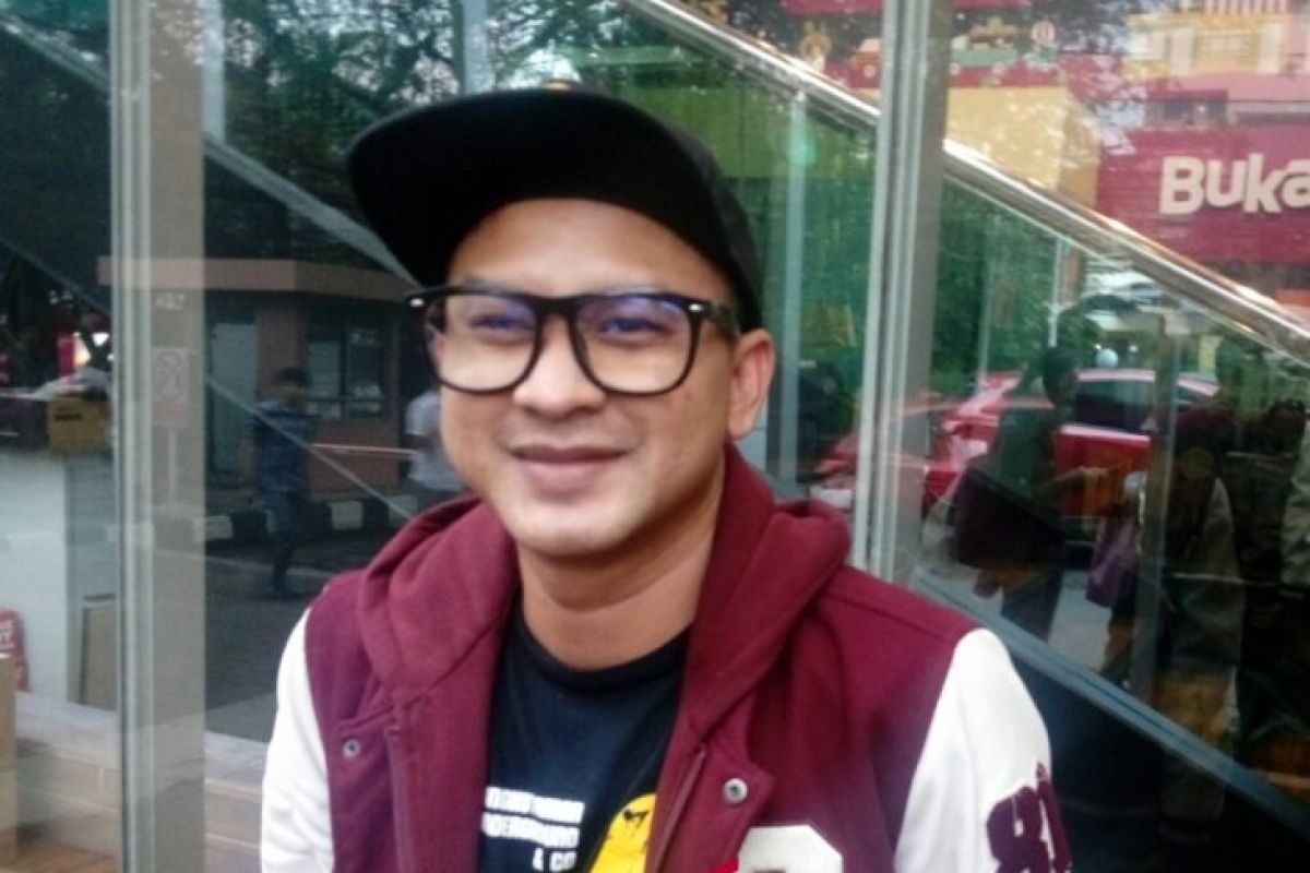 Lembu Wiworo Jati tak ingin bandnya terjebak dengan konser reuni