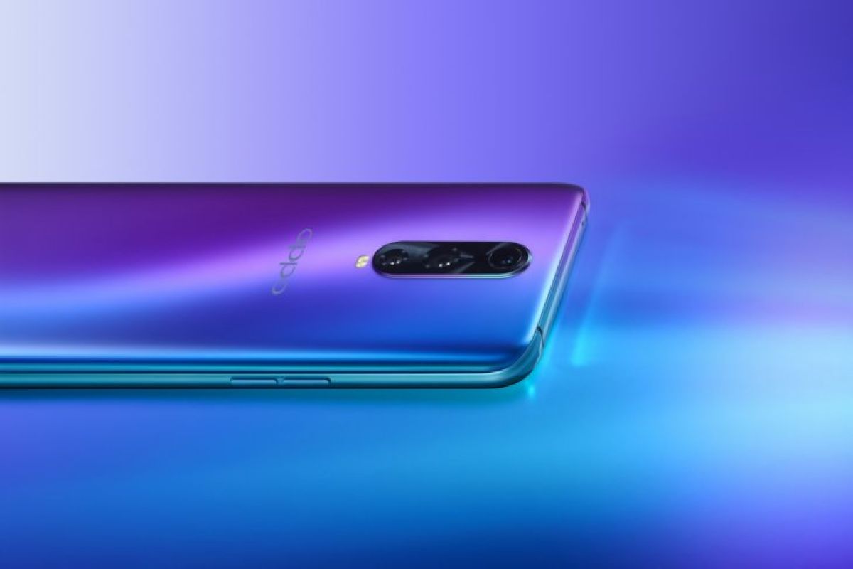 Oppo konfirmasi kehadiran R17 Pro pada Januari 2019