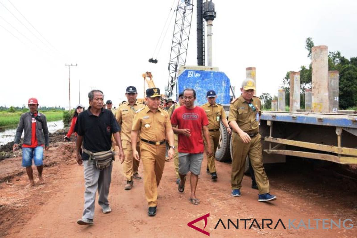 Gubernur pantau pembangunan jalan layang Pangkalan Bun-Kotawaringin Lama