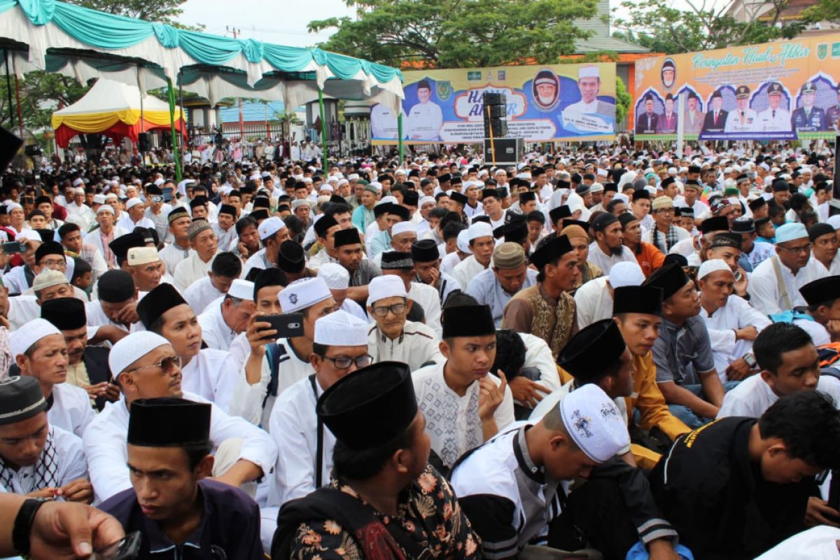 Tausiyah UAS di Inhil Bagai "Lautan Manusia"