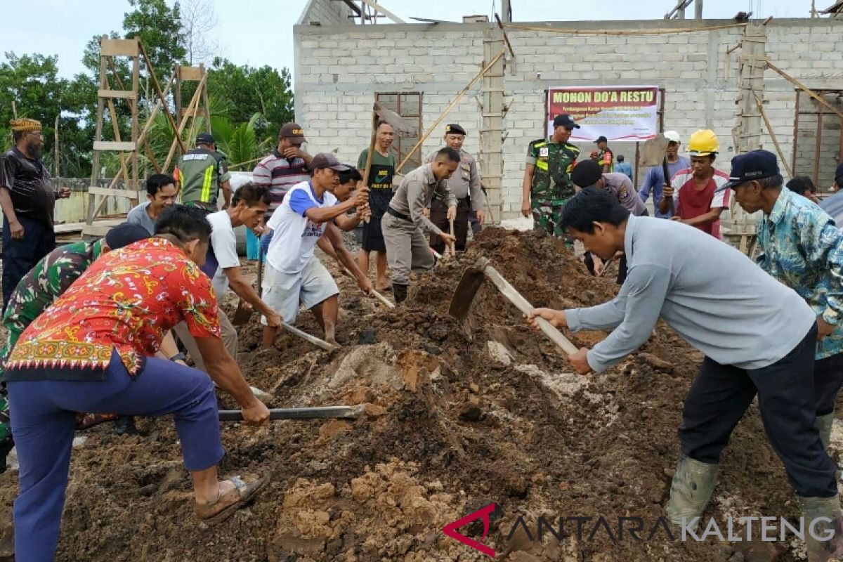 Luar biasa! Masyarakat Seruyan hibahkan tanah dan urunan membangun Pos Koramil