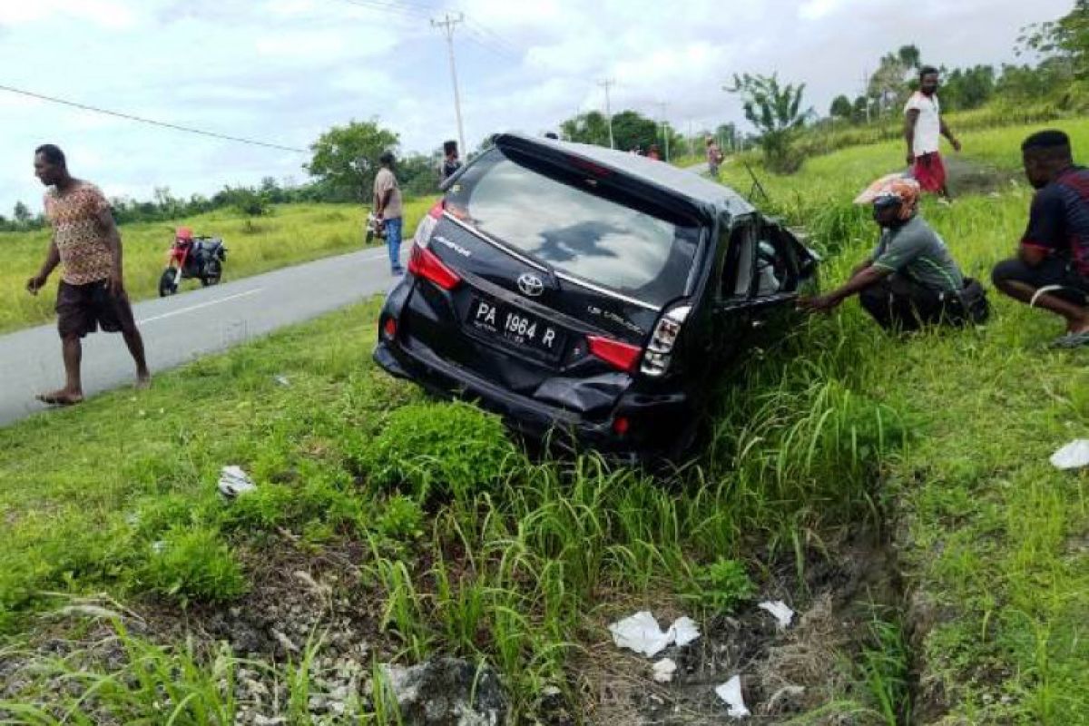 Satu penumpang tewas dalam kecelakaan lalu lintas di Sarmi