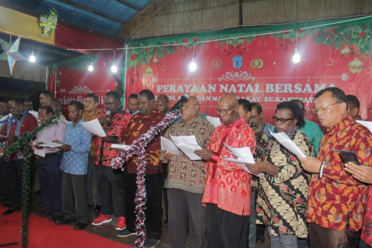 Pemkab Asmat gelar perayaan Natal bersama