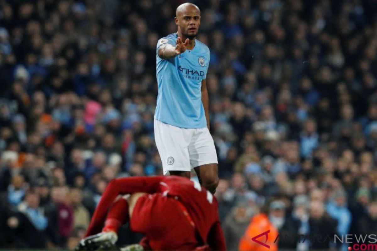 Klopp bandingkan tekel Kompany dengan kartu merah Mane musim lalu