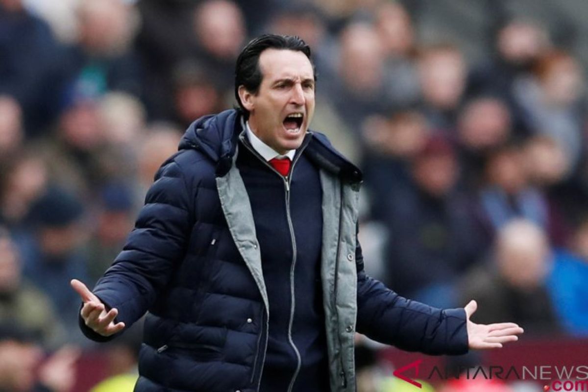 Emery tantang pemain Arsenal tampil apik saat laga di luar kandang