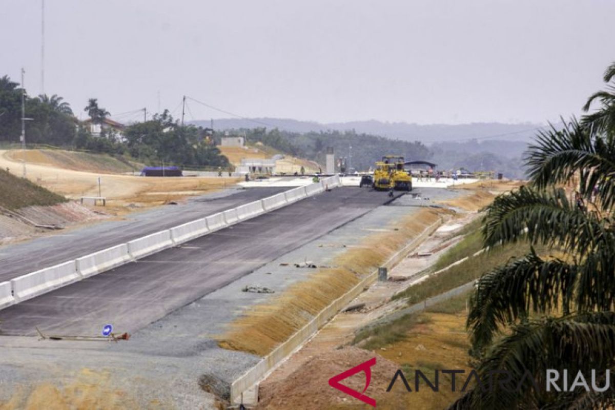 Progres Pembebasan Lahan Jalan Tol Pekanbaru-Dumai 77 Persen