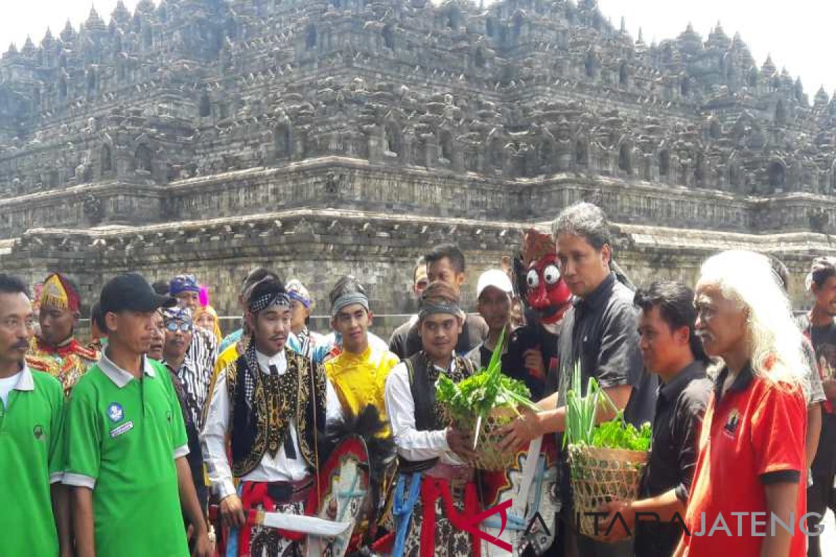 Ruwat Rawat Borobudur cara tepat lestarikan Borobudur