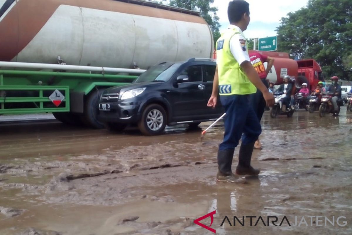 Banjir bandang terjang Kabupaten Kudus