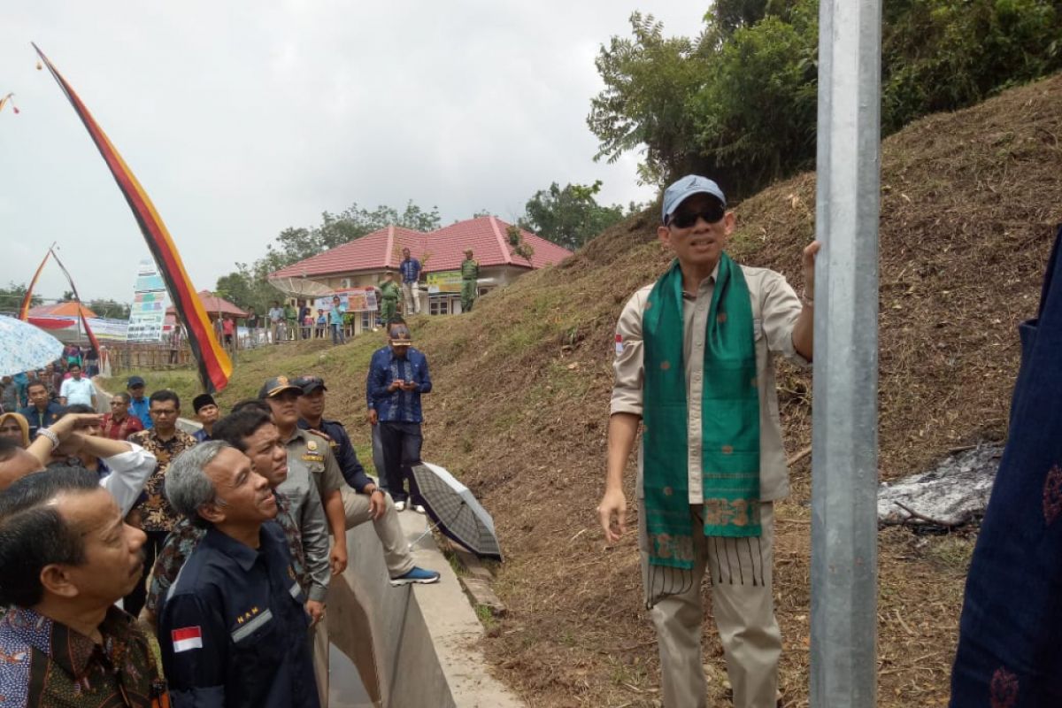 "Matahari Malam" untuk para penyadap Bukik Gadang