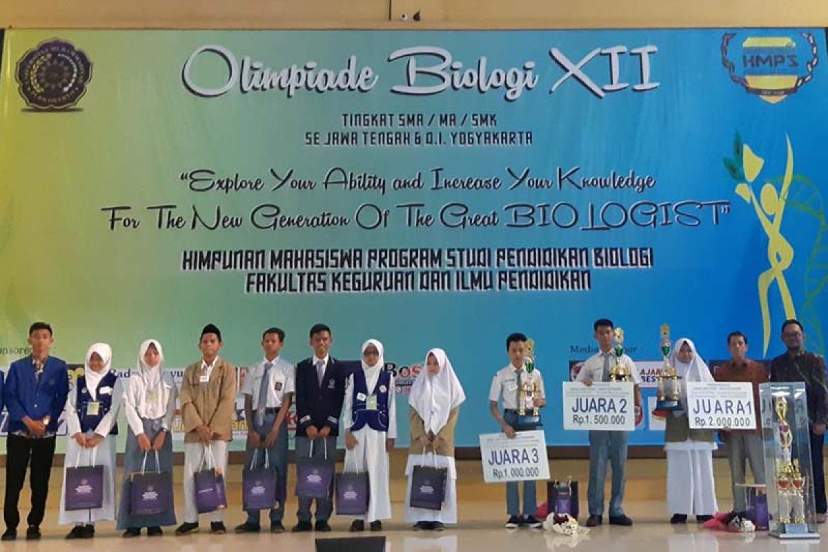 HMPS UMP gali potensi dengan Olimpiade Biologi