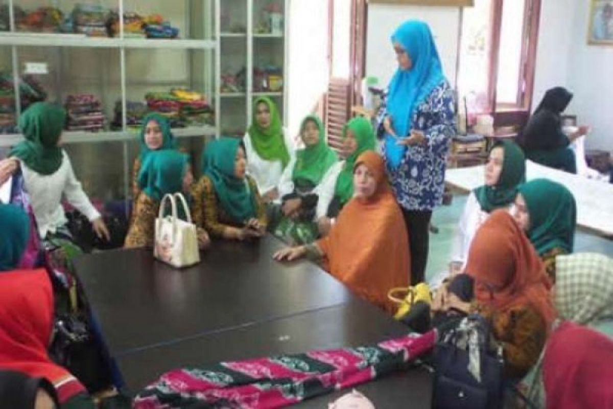 RAPP Tumbuh Bersama Masyarakat  melalui Program Pemberdayaan