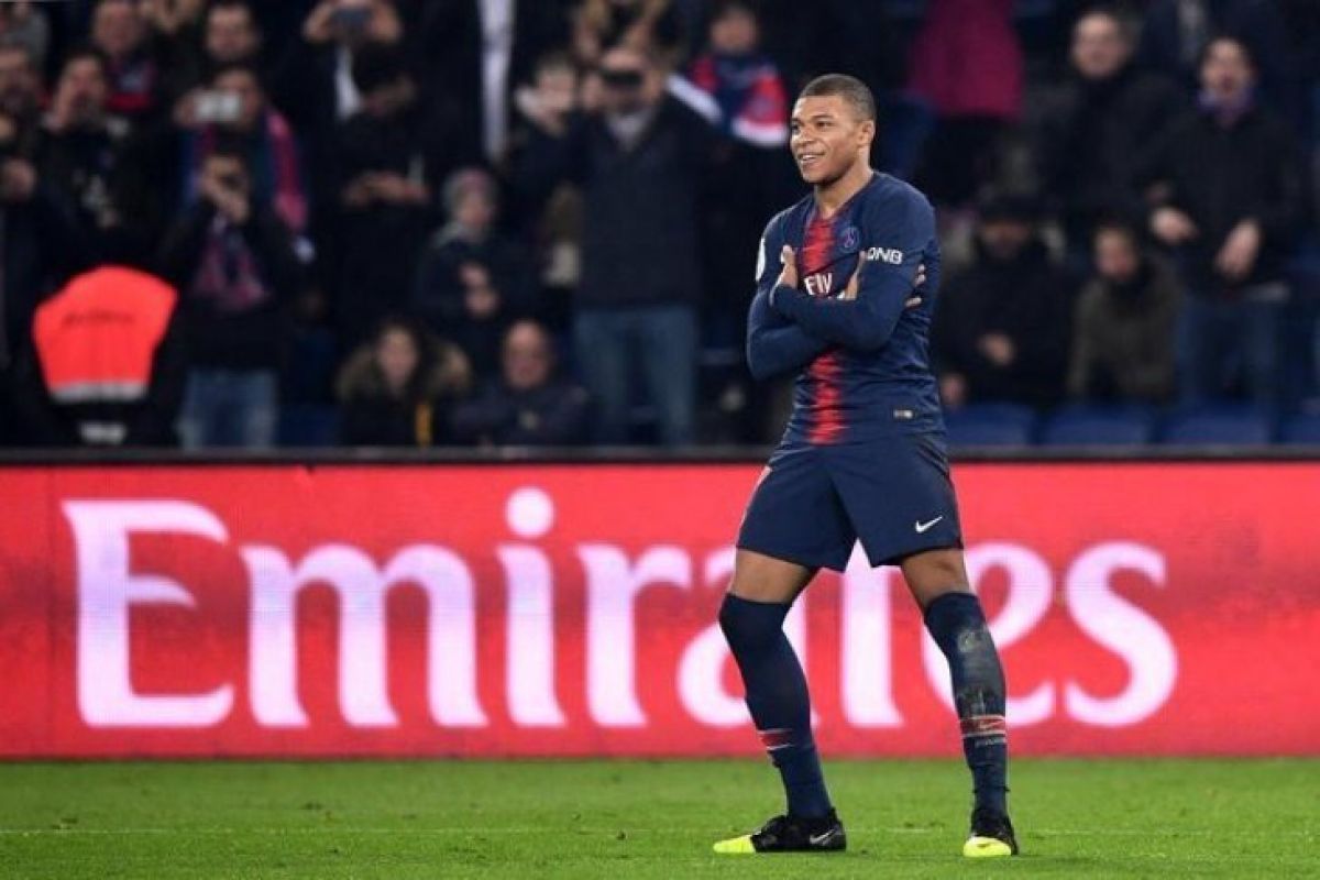 Katakan yang sebenarnya terjadi, Mbappe berkomitmen dengan PSG