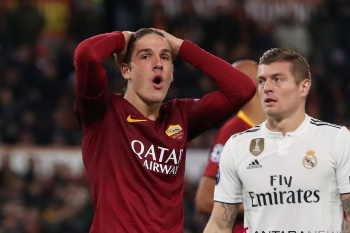 Zaniolo selamatkan poin untuk Roma