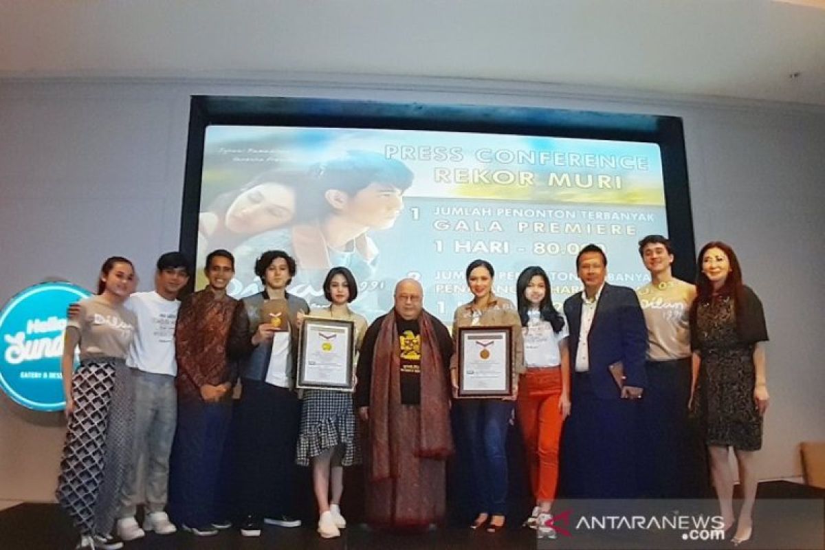 Dua rekor MURI berhasil diraih film 'Dilan 1991'