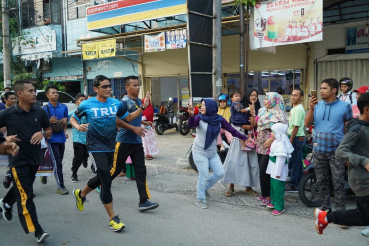 Sandiaga sapa ribuan warga Kota Dumai