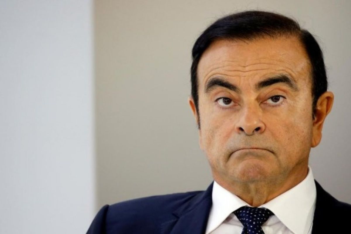 Ghosn: Jika dibebaskan, saya siap dipantau kamera