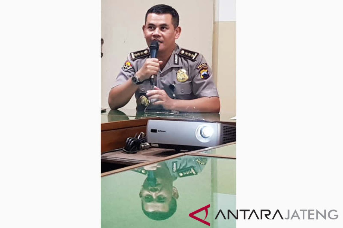 Polisi di Mapolsek Tlogowungu diserang orang tak dikenal