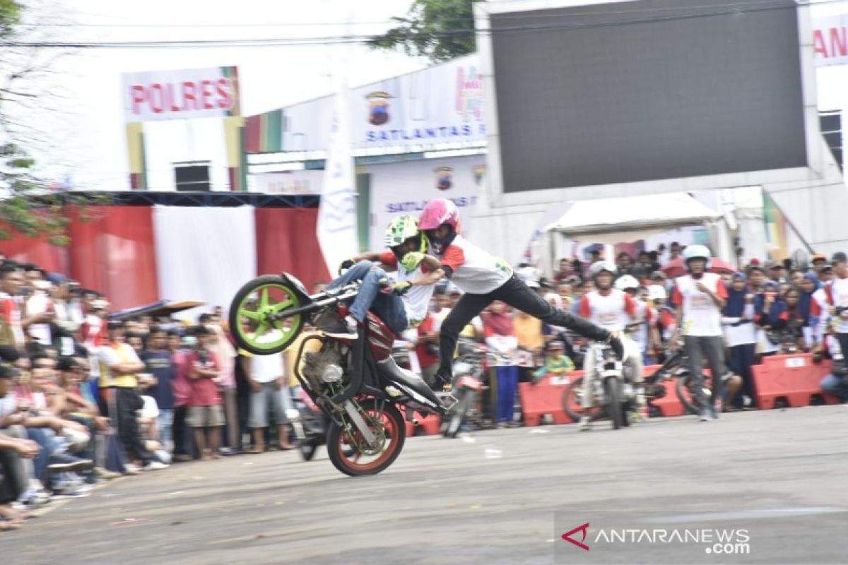 Polres Batang ajak milenial kampanyekan tertib berlalu lintas