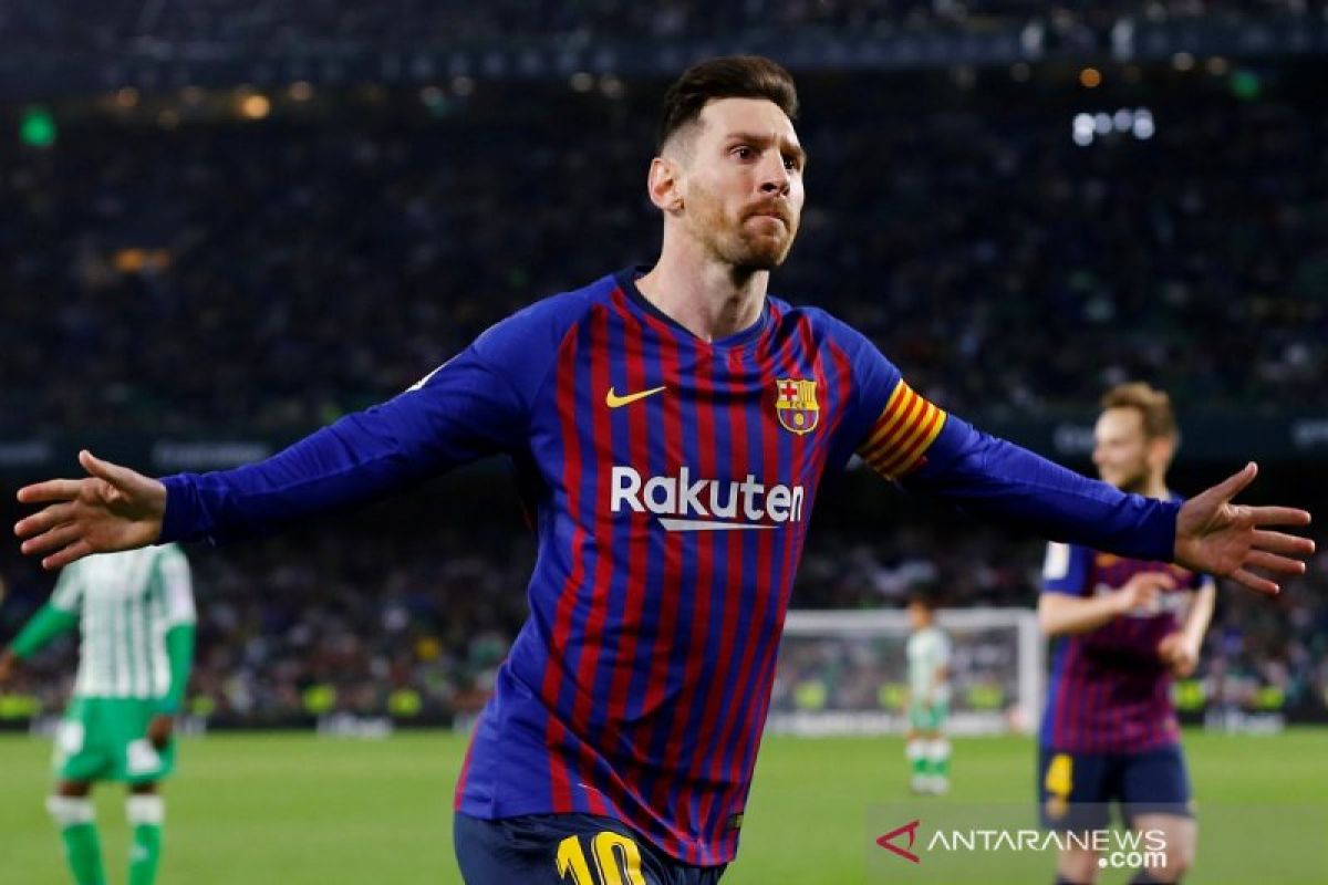 Messi dan Suarez hancurka Betis 4-1