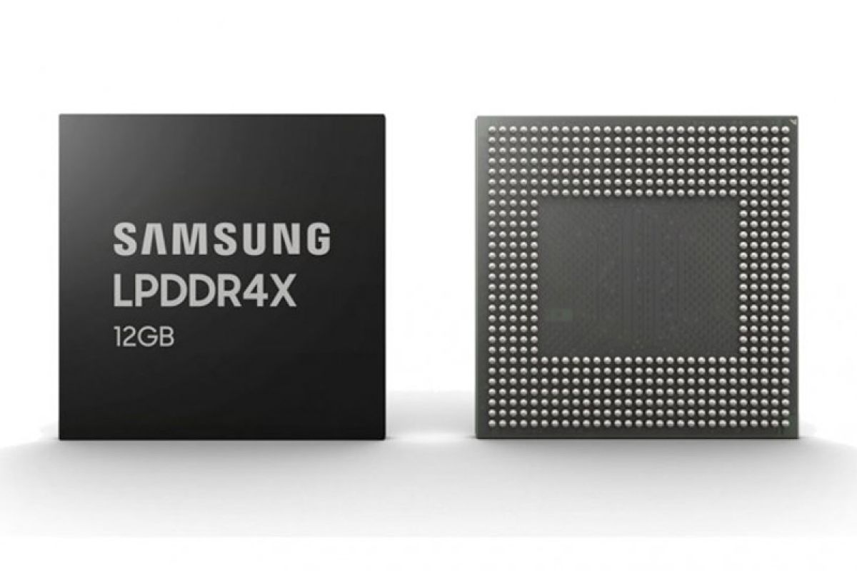 Samsung mulai produksi RAM 12GB