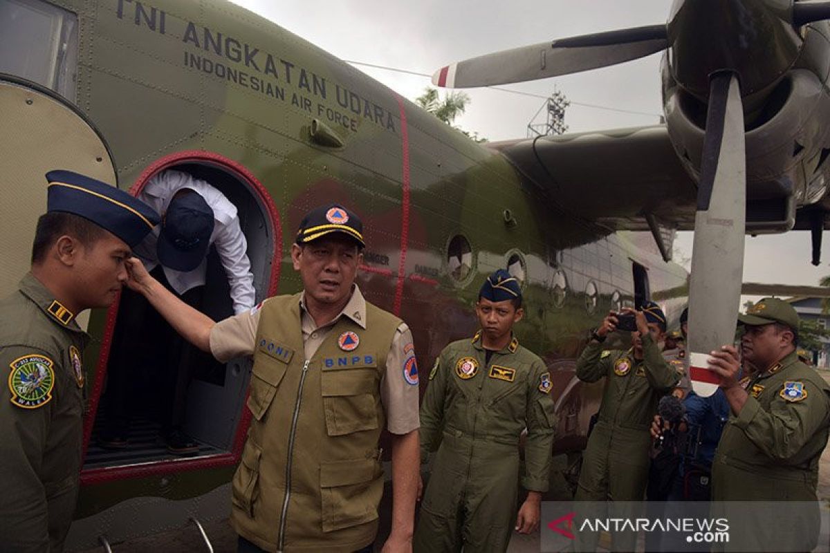 Satgas karhutla sebar 20 ton garam modifikasi cuaca