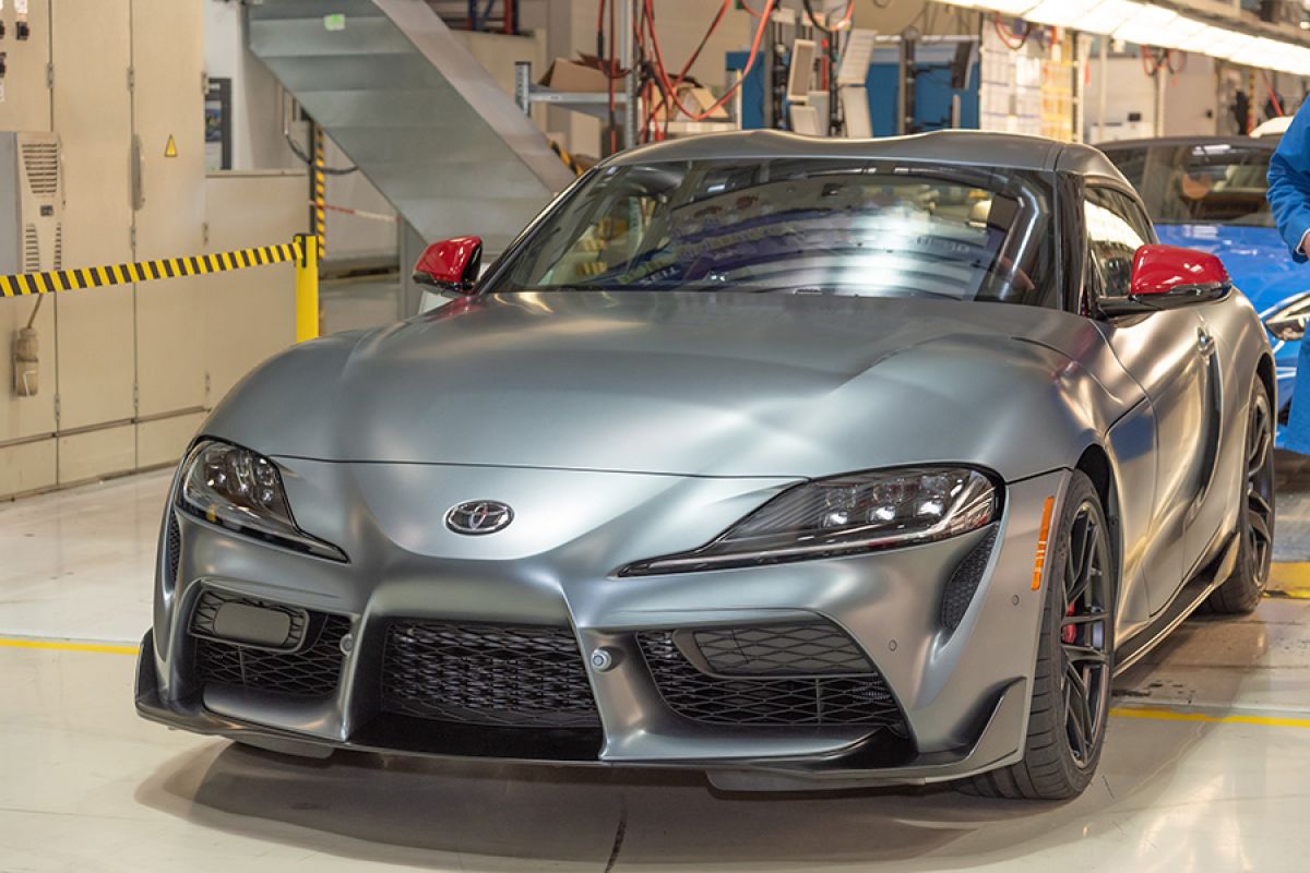 Toyota Supra GR 2020 produksi pertama dilelang  2,1 juta dolar AS