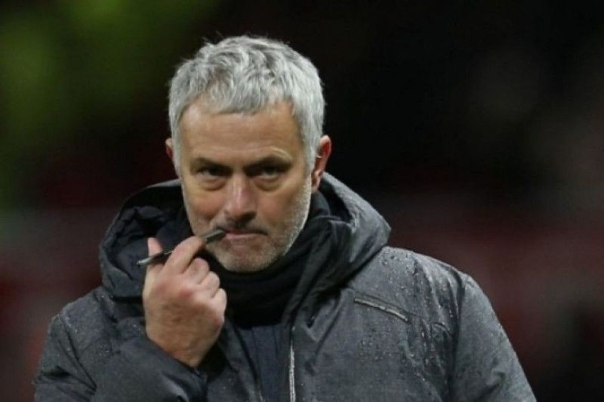 Mourinho dilirik Celtic