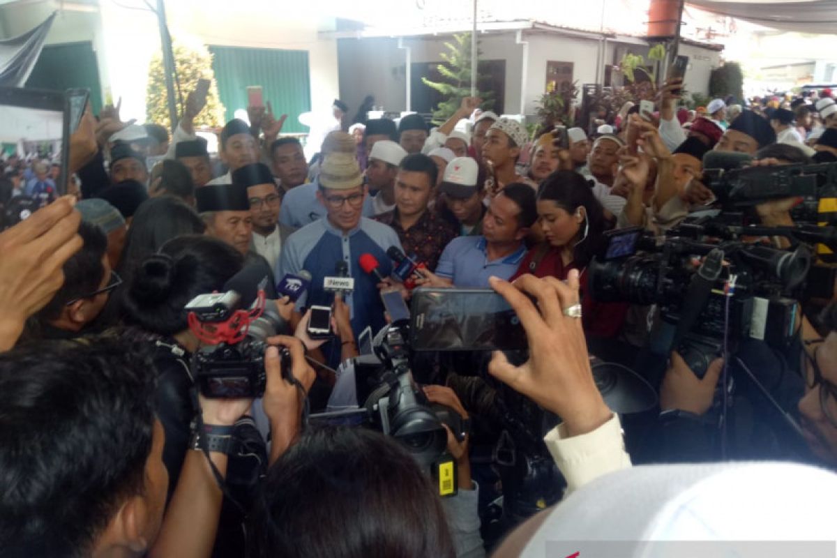 Sandiaga Uno hadiri perayaan Isra Miraj di Jakarta Barat