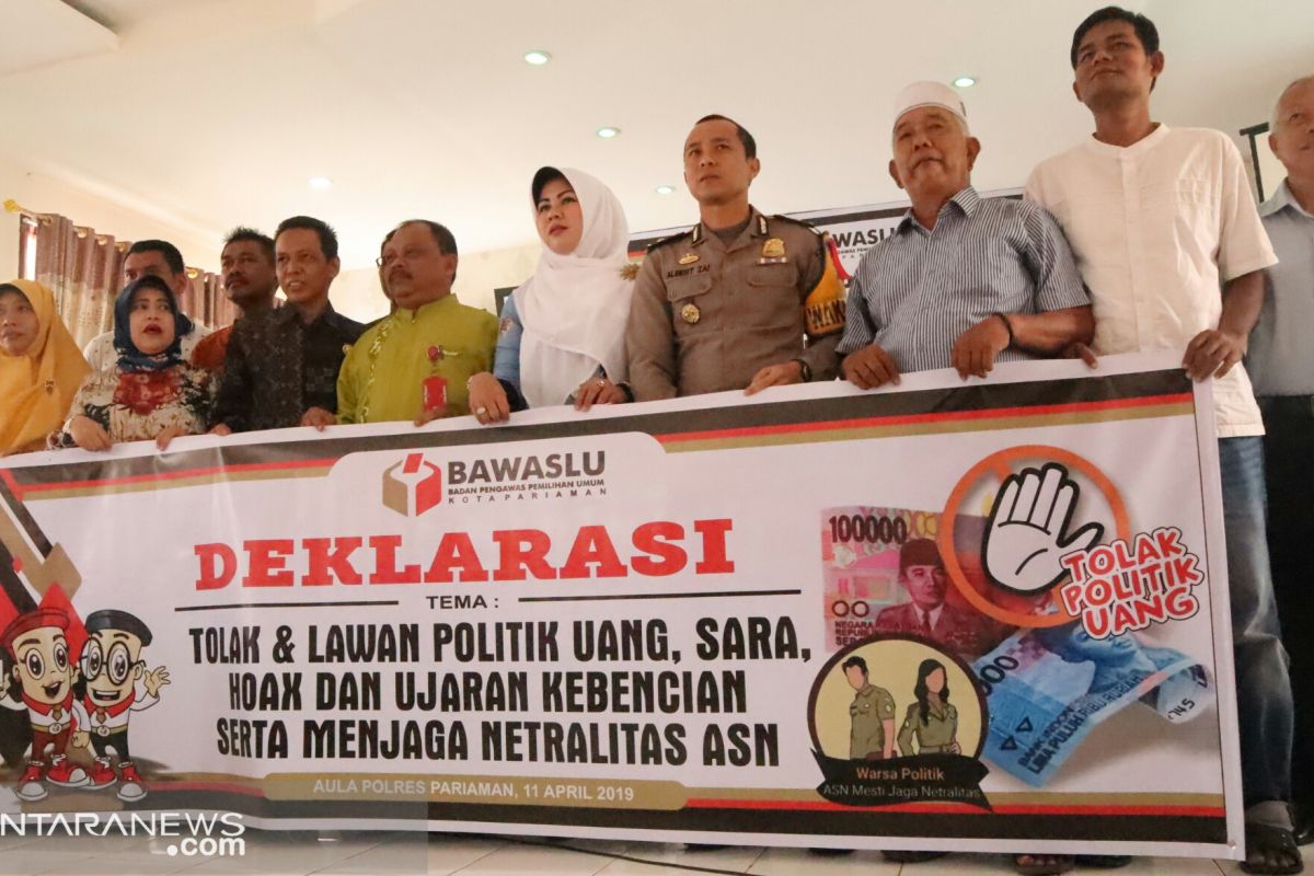 Peserta pemilu dan ASN Pariaman deklarasi tolak politik uang