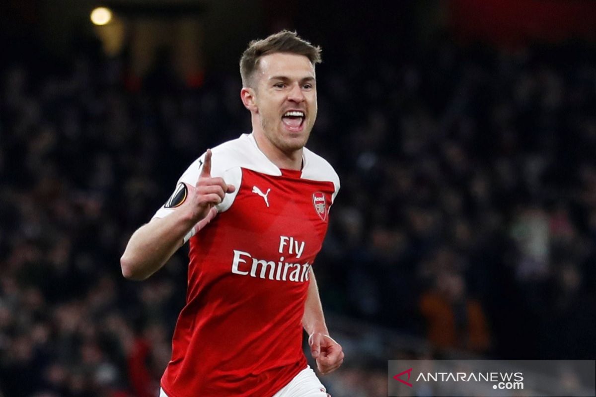 Arsenal tumbangkan Napoli 2-0