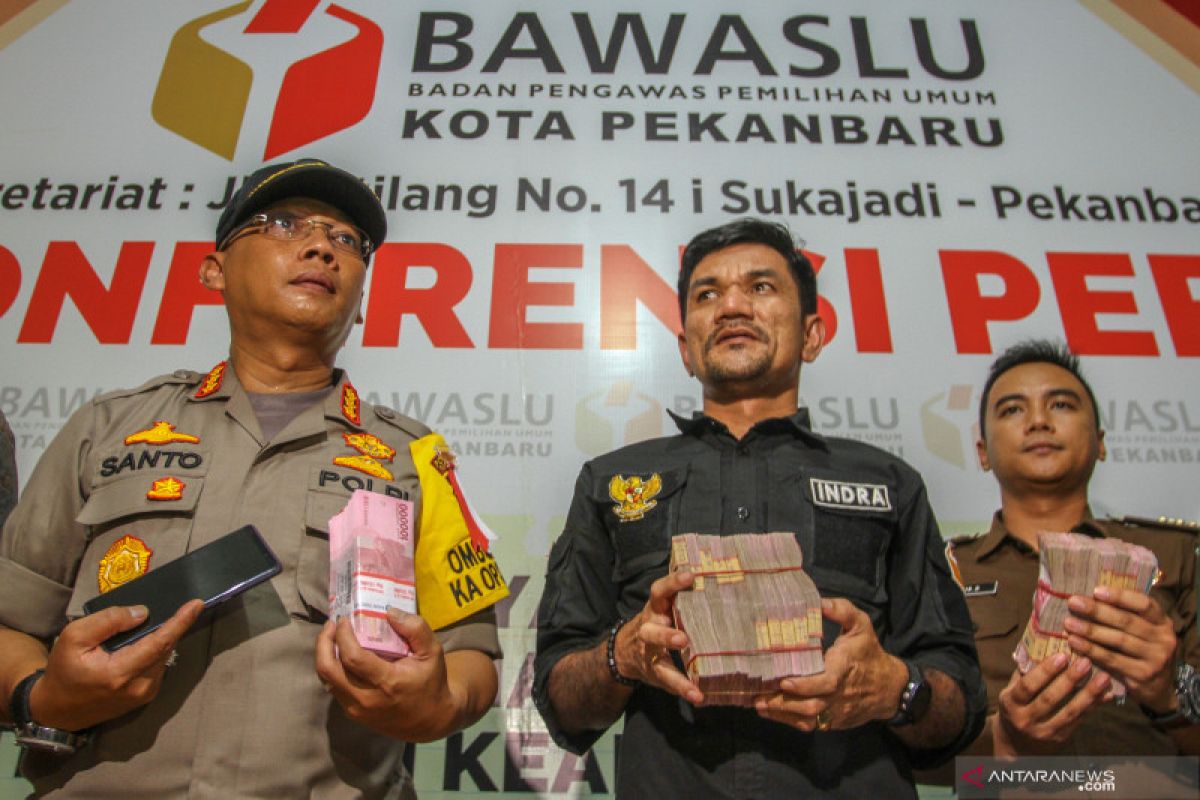 Bawaslu Pekanbaru  terima 714 pengaduan terkait hak pilih