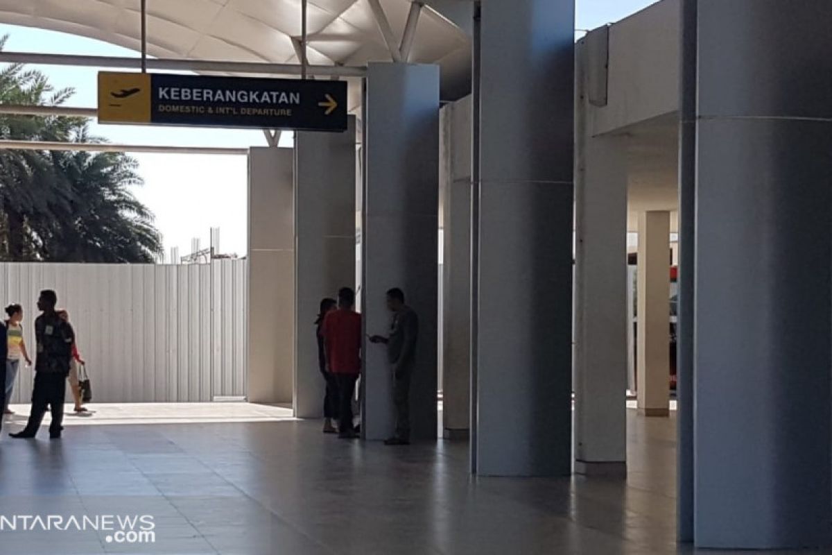 Bandara El Tari Kupang sepi saat berlangsungnya Pemilu 2019