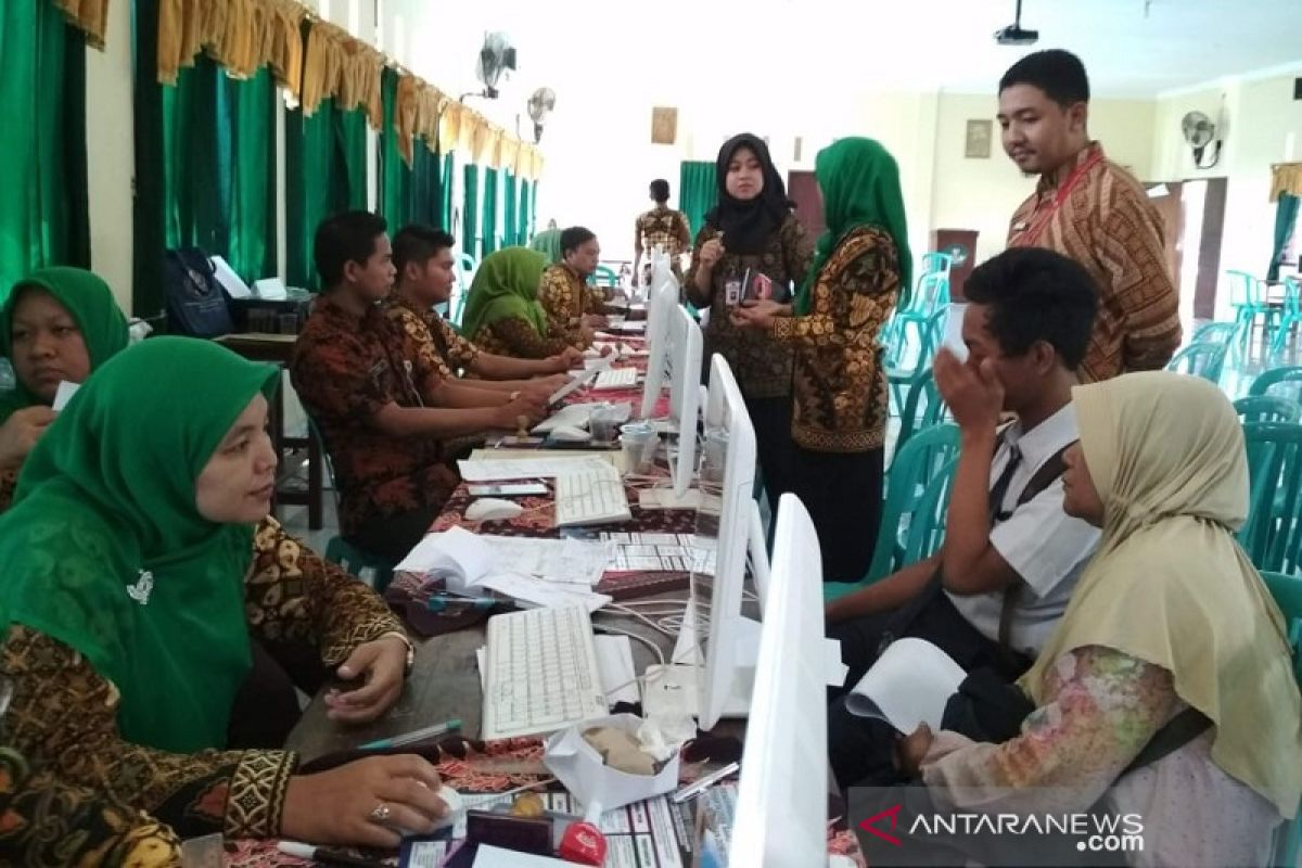 Sebelum isi formulir pendaftaran, peserta PPDB SMA diwajibkan bikin akun