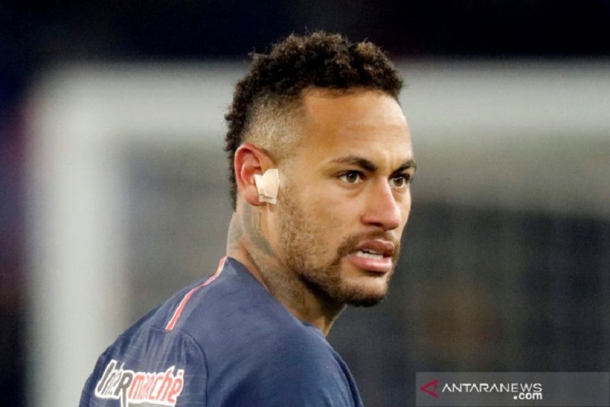 Neymar ingin berkongsi dengan gelandang Chelsea Eden Hazard