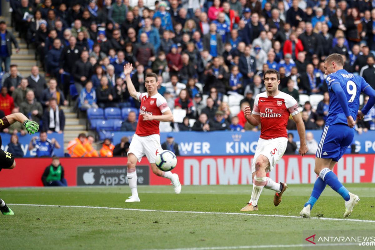 Arsenal tersungkur 0-3 di kandang Leicester