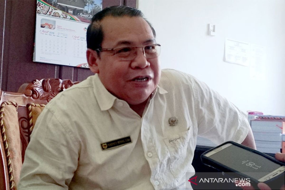 DPRD Gumas harapkan lomba dayung perahu naga jadi agenda rutin