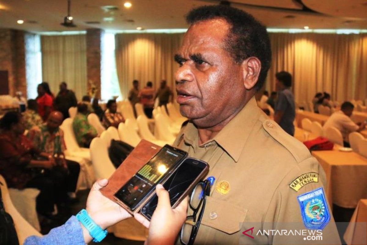 Mamberamo Tengah raih penghargaan pelayanan kesehatan terbaik di pegunungan