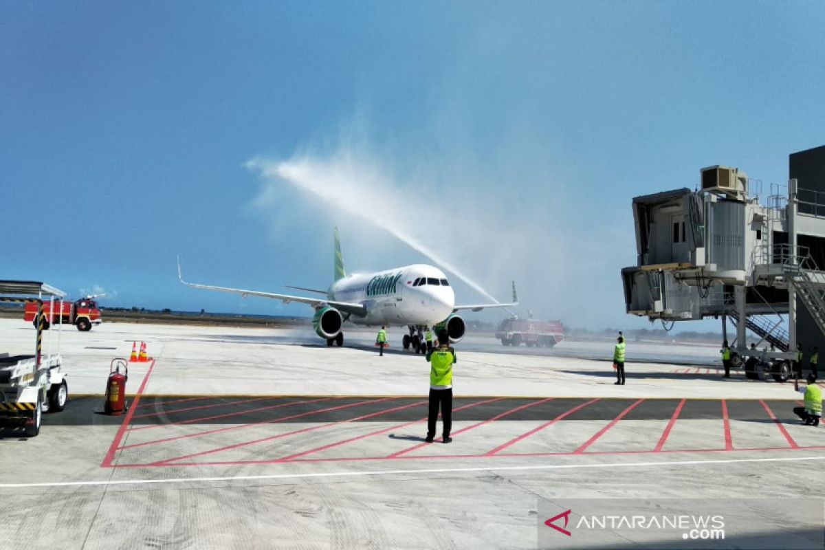 Pesawat Citilink mendarat dengan sempurna di Bandara Internasional Yogyakarta (VIDEO)