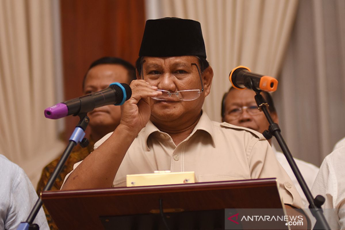 Prabowo imbau pendukungnya aksi secara damai