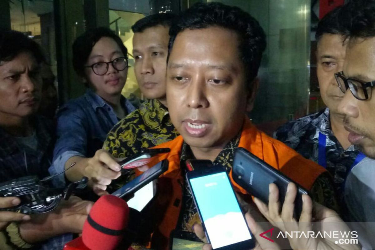 Rommy mengeluh soal air dispenser di Rutan KPK