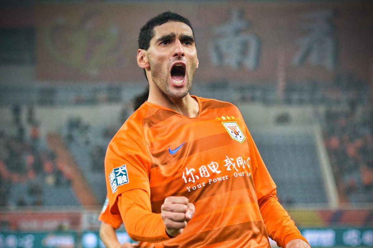 Marouane Fellaini antar Shandong ke babak gugur Champions Asia