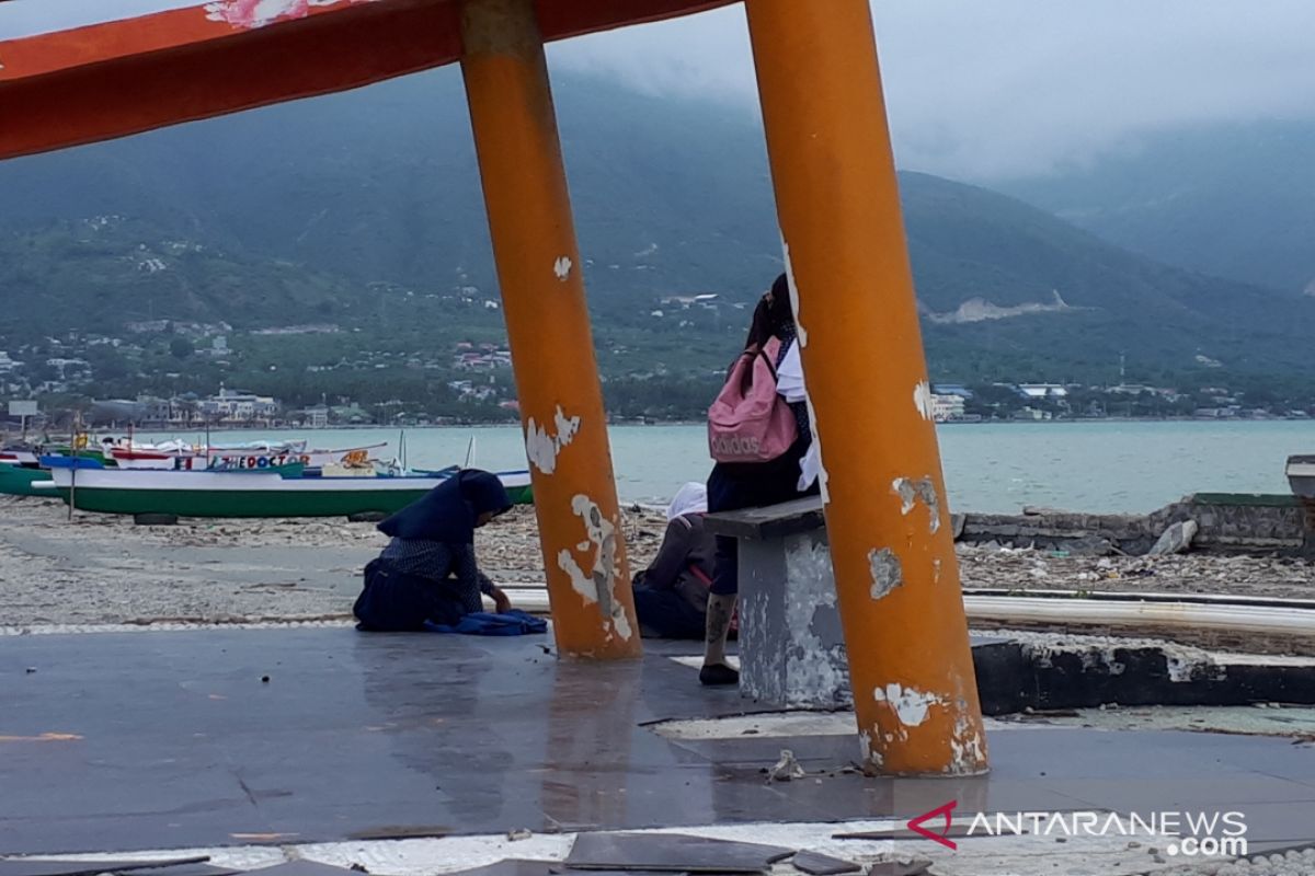 Ratusan nelayan korban tsunami Palu tak dapat bantuan perahu