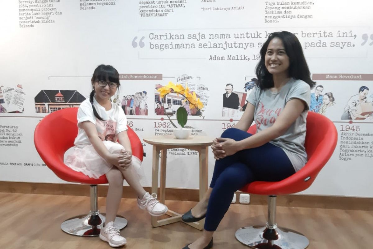 Aktris cilik Arina Dhisya  cita citanya ingin jadi penyanyi